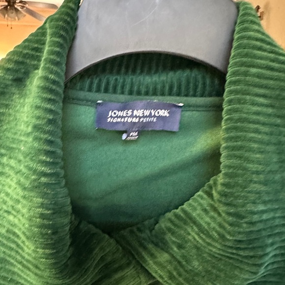 Jones New York Vintage Forest Green velour Jacket - Picture 2 of 6